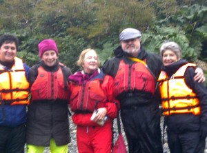 A rather wet rafting team.